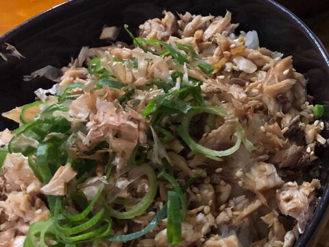 ぶりの身ほぐし丼